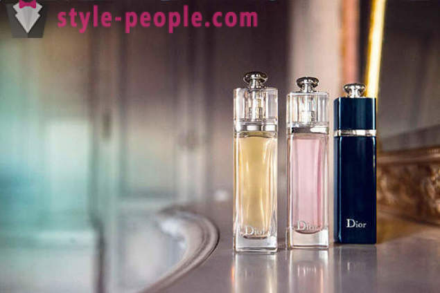 Dior Addict 2: Περιγραφή γεύση και κριτικές πελατών