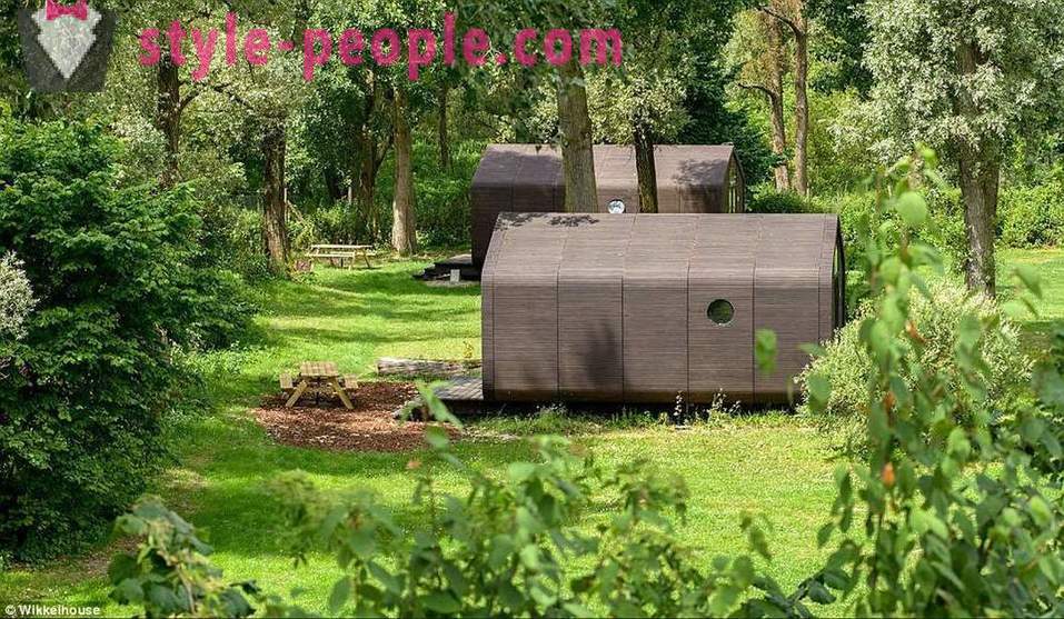 Η ολλανδική έχτισε ένα πλήρως εξοπλισμένο σπίτι φτιαγμένο από χαρτόνι