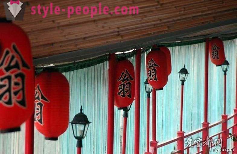 Fanven: κινέζικο εστιατόριο πάνω από τον γκρεμό