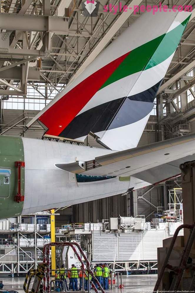 Η διαδικασία κατασκευής του μεγαλύτερου επιβατικού αεροσκάφους στον κόσμο