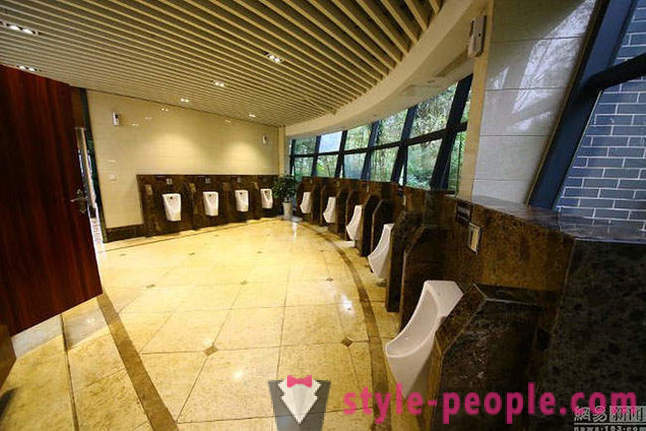 Πώς 5 αστέρων δημόσια τουαλέτα από την Κίνα