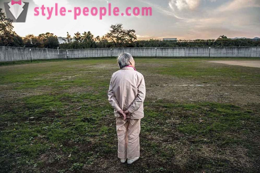 Παλαιότερα Ιάπωνες έχουν την τάση σε μια τοπική φυλακή