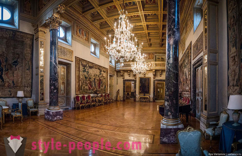 Κατοικία Ρώσος πρέσβης στη Ρώμη: η μεγαλύτερη και πιο όμορφη!