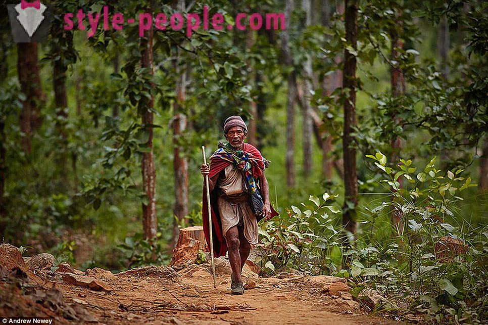 Τα τελευταία κυνηγών-τροφοσυλλεκτών: η ζωή ενός πρωτόγονη φυλή στο Νεπάλ