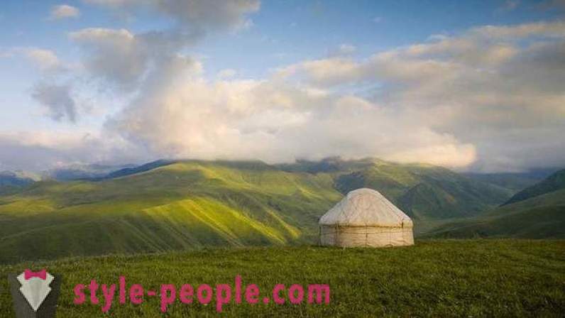 10 θέσεις στο Καζακστάν, το οποίο θα πρέπει να επισκεφθείτε