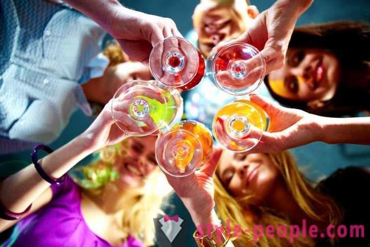 Πώς να πίνουν διαφορετικά είδη αλκοόλ