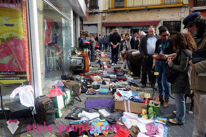Progudka σε υπαίθρια αγορά στην Ισπανία