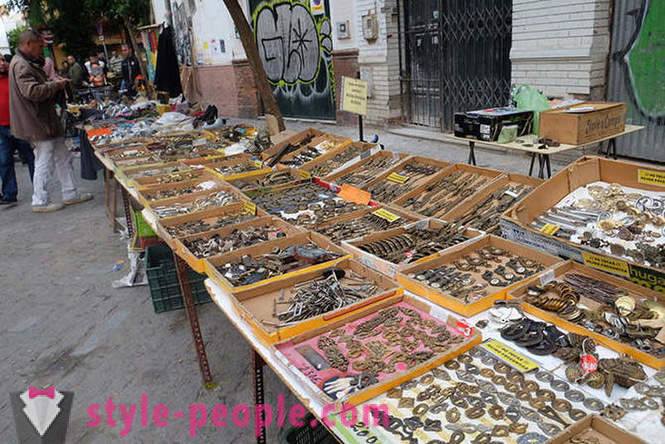Progudka σε υπαίθρια αγορά στην Ισπανία