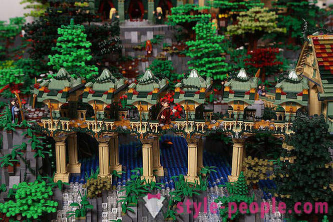 «Ο Άρχοντας των Δαχτυλιδιών» από 200.000 LEGO-μέρη