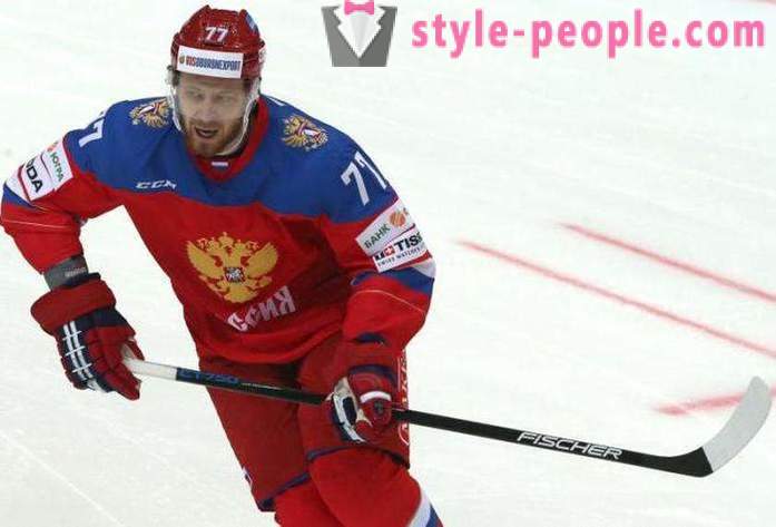 Anton Belov Ρωσική χόκεϊ: biogrfiya, αθλητικά καριέρα, την προσωπική ζωή