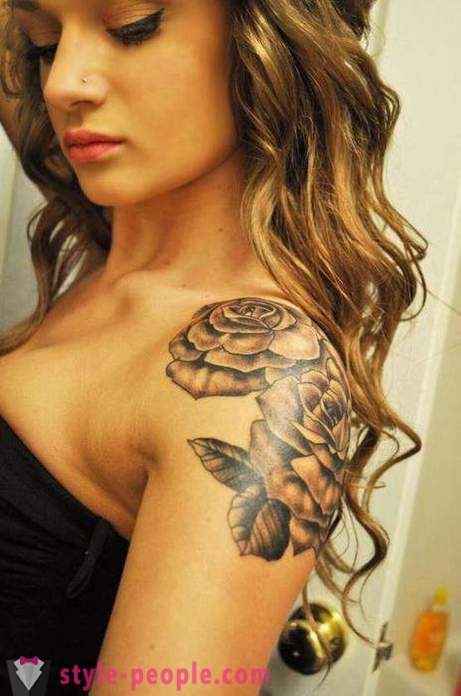 Όμορφα τατουάζ για τα κορίτσια στον ώμο