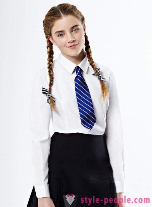 Η επιλογή της Μπλούζες για τα κορίτσια στο σχολείο