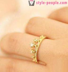 Δακτύλιο με τη μορφή μιας στεφάνης. Χρυσό, ασημένιο δαχτυλίδι