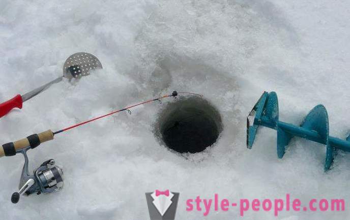 Αξεσουάρ Χειμώνας καλάμια ψαρέματος στην τσιπούρα. ράβδο πλωτήρα Winter: snap