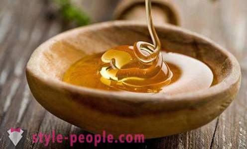 Μέλι μάσκα προσώπου: συνταγές και σχόλια